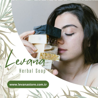 صابون التفتيح بالكربون الأسود – تنظيف عميق وتقشير طبيعي في قالب واحد