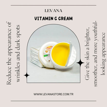 كريم فيتامين C لتفتيح البشرة وتقليل التصبغات – إشراقة وتوحيد لون